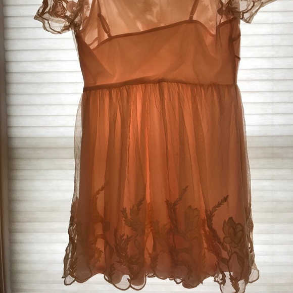Blush pink spring dress size 1X by Forever 21 - Picture 2 of 3